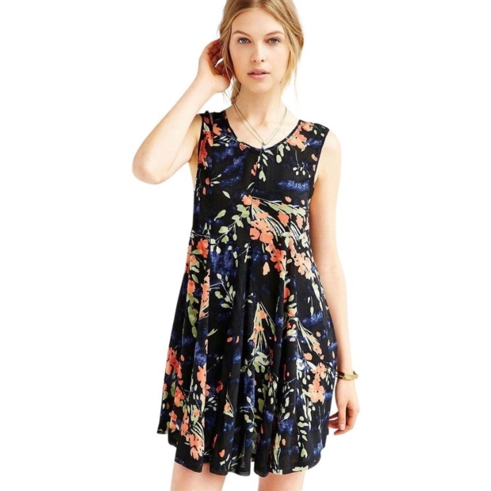 Urban Outfitters black swing floral mini dress